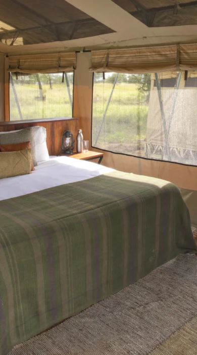 Olakira Family tent with en suite bathrooms in both rooms