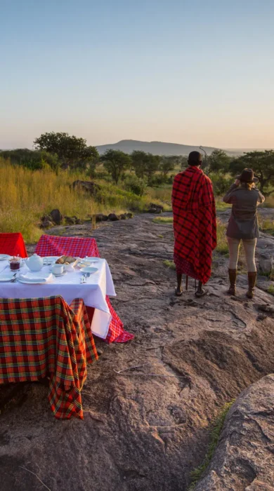 bush dining, Elewana Serengeti Pioneer Camp, the serengeti, tanzania