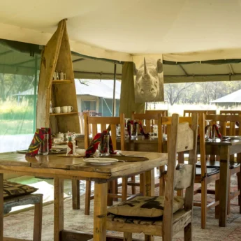 Nasikia Naona Moru Camp Dining