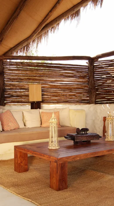 HR SRS Suite sitting room