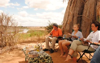 3 Bush lunch 1