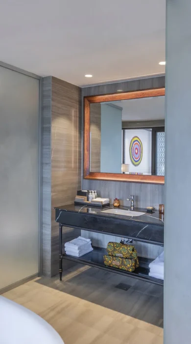 Shower, Gran Melia, Arusha, Tanzania