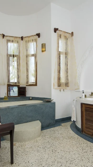 Matlai Kidosho Bathroom