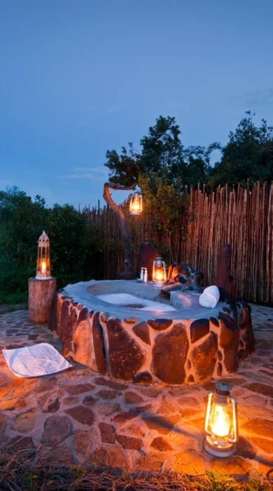 Star gazing Bath, El Karama, Kenya