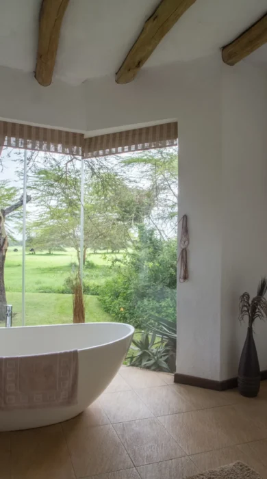 Solio Lodge Bathroom Kenya