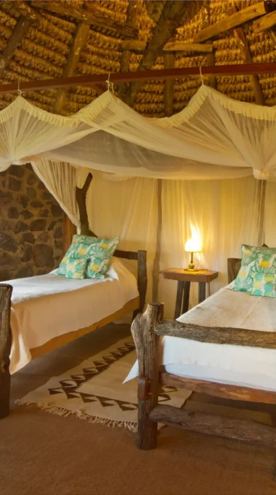 Lewa House twin bed
