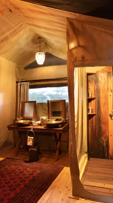 bathroom, mara expedition, maasai mara, kenya