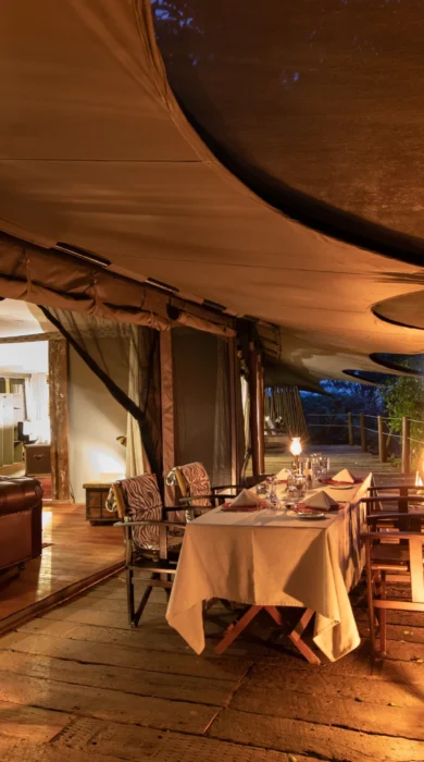 dining, mara plains camp, greater mara, kenya