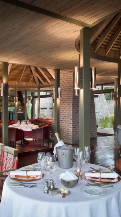 Dining, Angama Mara, Masaai Mara, Kenya