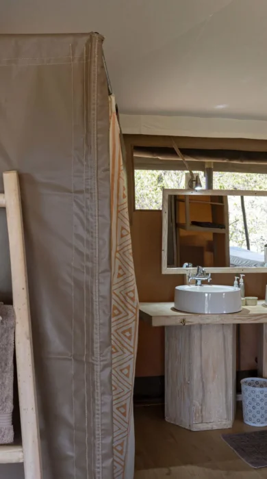 Bathroom, Kicheche Valley, Greater Mara Conservancies, Kenya