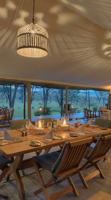 Dining, Kicheche Bush Camp, Greater Mara Conservancies, Kenya