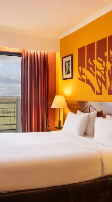 Room, Ole Sereni, Nairobi National Park, Kenya