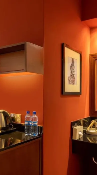 Bedroom Layout, Ole Sereni, Nairobi National Park, Kenya