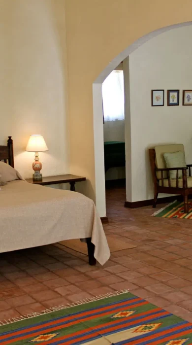 kiangazi house double bedroom kenya yellow zebra safaris