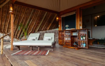 Verandah, Soroi Larsens, Samburu NR, Kenya