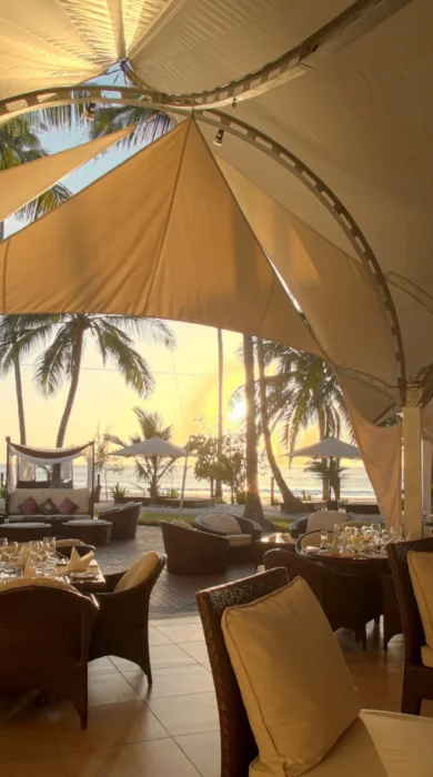 Sails Beach Bar & Restaurant 1