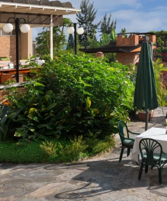08 La Terrace Restaurant
