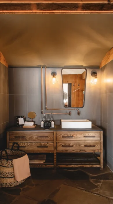 Bathroom, Magashi, Akagera National Park, Rwanda