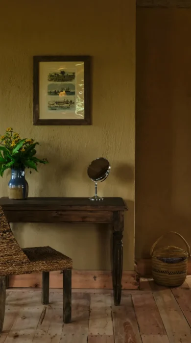 Dressing Table, Kibale Lodge, Kibale Forest, Uganda
