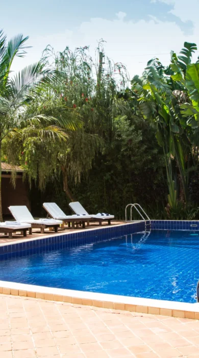 Swimming pool