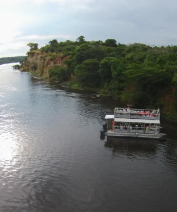boat safaris, murchison falls national park, uganda holidays