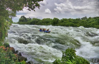water rafting, jinja town, uganda safari holidays
