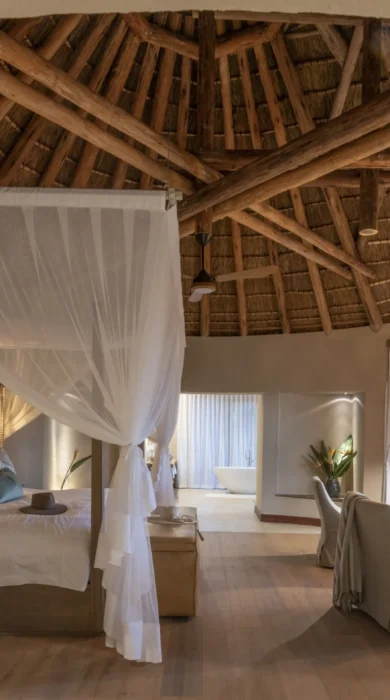 Dulini lodge bedroom suite