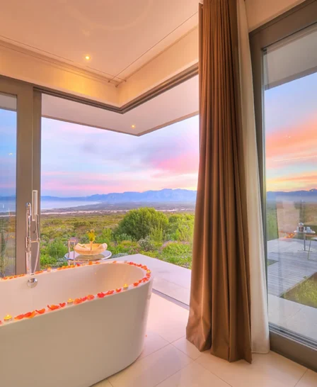 Villa Suite Bathroom