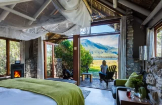 Mosaic Private Sanctuary Lagoon Lodge bedroom view