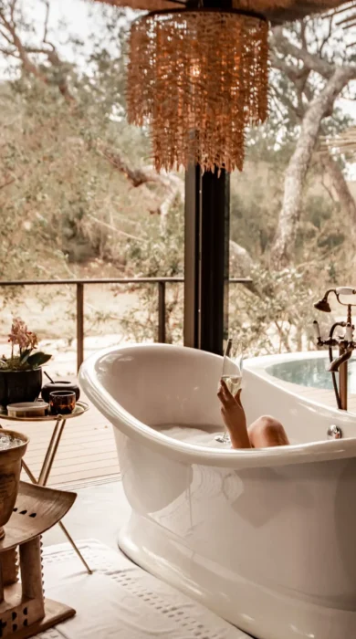 bathroom, dulini moya, sabi sand reserves, south africa