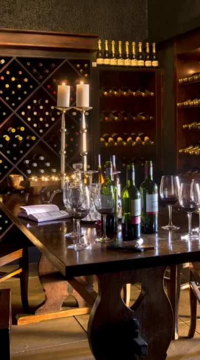 narinalodgewinecellar 030259