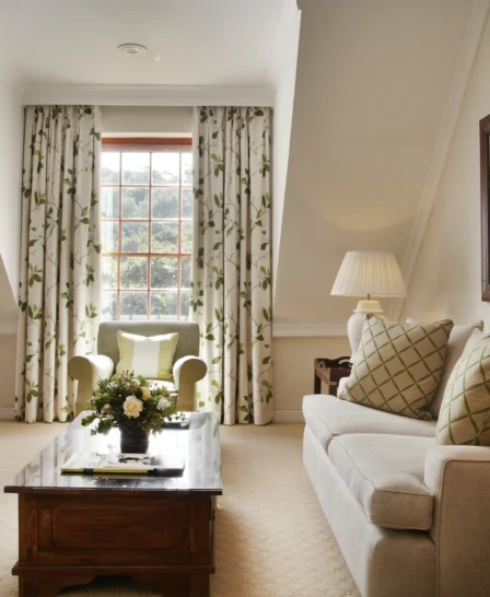 the cellars hohenort suite room161