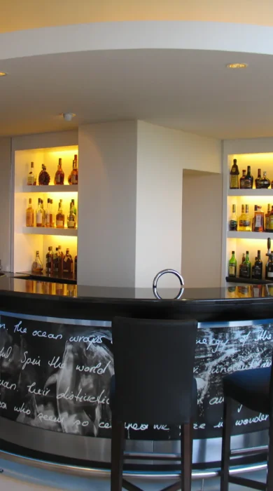 the marine sun lounge2