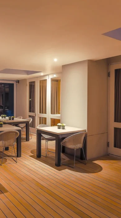 AtholPlace Hotel terrace and restaurant