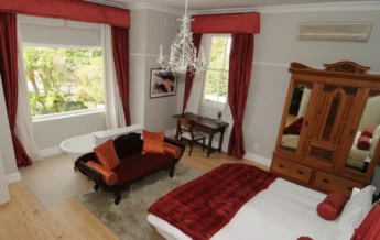 02 Grand Room 2 02