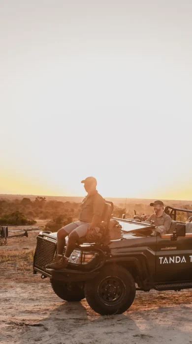 Sundowners, Tanda Tula, Opulent South Africa