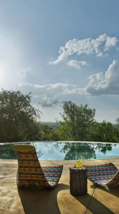 29.Pool Deck