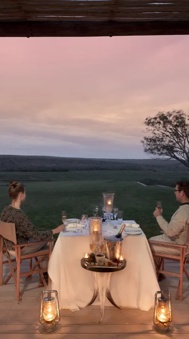 kwandwe fort house couple dining