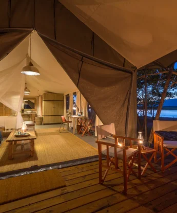 Evening Tent, Ruckomechi, Mana Pools NP, Zimbabwe